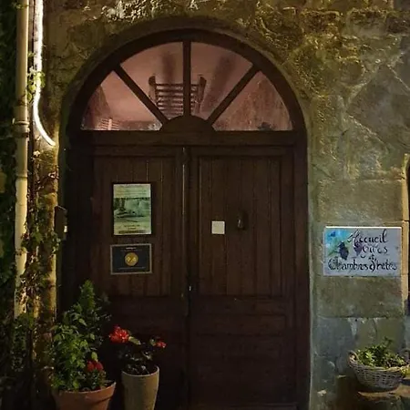 D'hote Au Jardin Le Clos Des Vins D'anges Frühstückspension