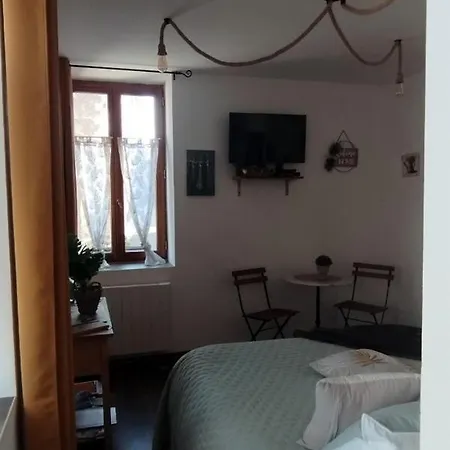 D'hote Au Jardin Le Clos Des Vins D'anges 3*