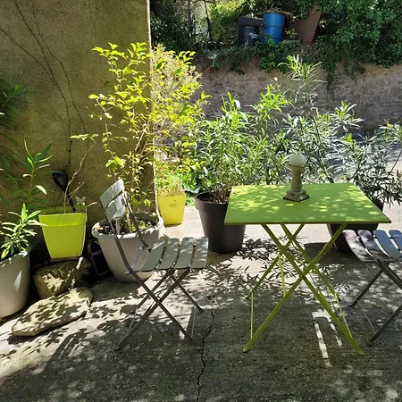 D'hote Au Jardin Le Clos Des Vins D'anges Bed & Breakfast Saint-Pierre-des-Champs